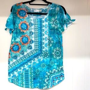 Time and Tru Cold Shoulder Tunic SzS